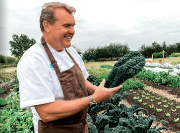 Branching Out – How Restaurant Gardening Helps Balance The Books